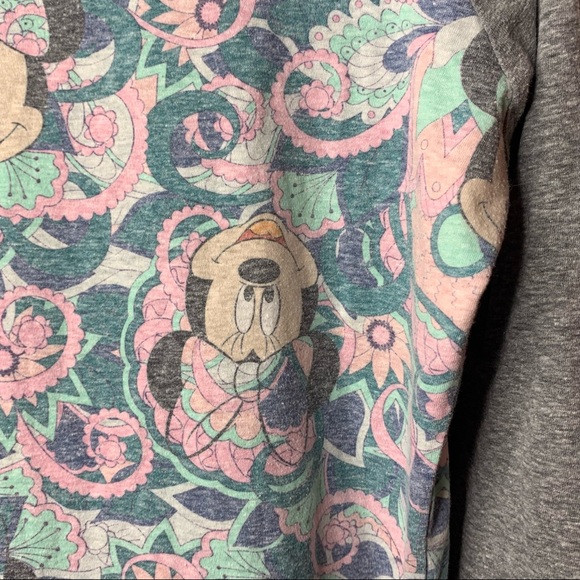 Women’s Lularoe Paisley Minnie Mouse Jersey Shirt - Picture 3 of 14